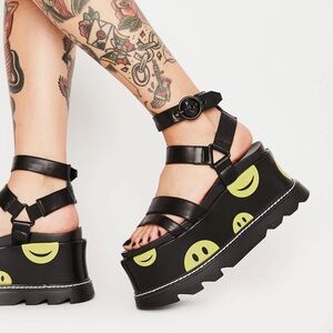 LAMODA BLACK KEEP SMILING PLATFORM SANDALS